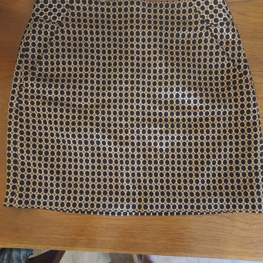 Loft skirt